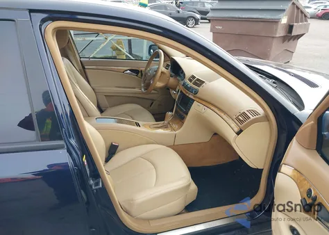 2008 Mercedes-Benz E 350 4Matic z USA, uszkodzony, nr VIN WDBUF87X38B187587